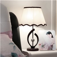 feeding solid wood room lamps  Table lamp led modern simple bedroom bedside study creative fashion warm CL