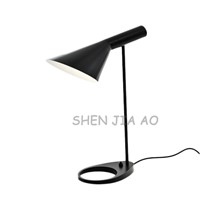 Modern simple desk lamp LED reading lights 45 degrees direction head LED American vintage table lamp 111V ~ 240V