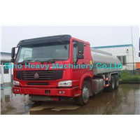 With ISO CCC SINOTRUK HOWO OIL TANK Truck With Pump 6X4 25000L (Hot sales) With ITALY Pto  371 hp