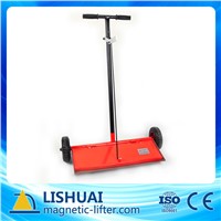 Magnetic Sweeper with Release Handle