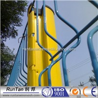 welded curved fence panel
