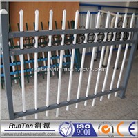 PVC and hot dipped galvanized spear fence
