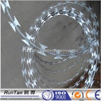 HOT! sale!hot dip galvanized/electro galvanized razor barbed wire factory(ISO9001/2000 factory)