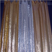 hang drapery curtain