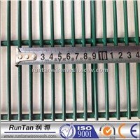 high quality and hot alibaba website sale 358 security fence,high security welded 358 mesh