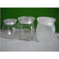 glass jar with lids