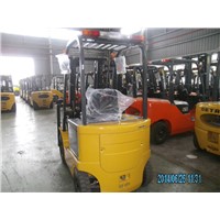 Chinese low mast 1.5 ton diesel counter balance forklift