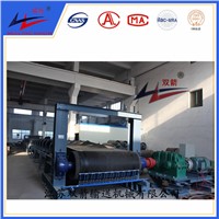 belt conveyor for heavy materials transport