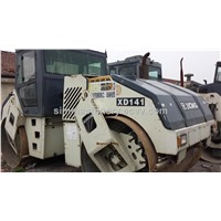 Used XCMG XP141 pneumatic road roller locate in shanghai yard