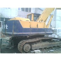 Medium-sized Used Komatsu Crawler Excavator (PC200-3)
