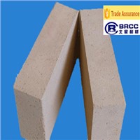 Mullite insulating refractory brick