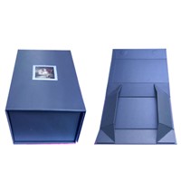 Foldable paper box