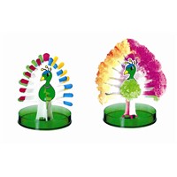 Lovely peacock for growing paper crafts