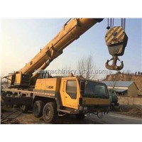 Used condition year 2007 XCMG 130t truck crane second hand XCMG 130t truck crane for sale