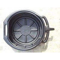 Oil pan with handle