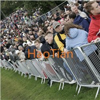Hot dip galvanized race event fence crowd control barrier
