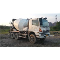 Japan good diesel engine hino cement mixer truck with 10cbm capacity