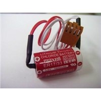 ER17/33 3.6V 2/3AA size lithium Primary battery with plug