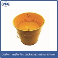 Metal bucket candle barrel