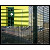 358 anti clim welded mesh fence