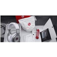 Beats Pro Over-Ear Headphone - Black and white