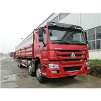 SINOTRUK HOWO 8x4 Series Cargo Truck Capacity 15.7M3 371Hp