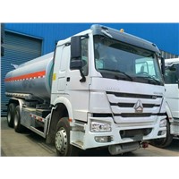 30M3 HOWO 8X4 Fuel Tanker Truck with Flat Cab 371 HP