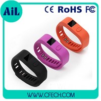 Cheaoest  Wholesale factory price vibrate calls remind bluetooth wristband smart bracelet watch
