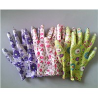 Breathable Printed Polyester Palm Nitrile Coated Garden Glove