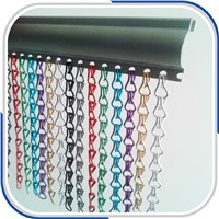 Chain link fly screen
