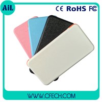 Free Sample 4000mAh Li-Polymer Power Bank with CE RoHS
