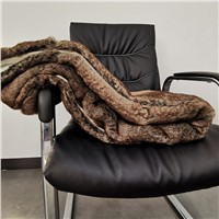 Solid Comfortable Faux Fur Plush Throw Blanket with Good Price