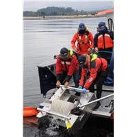Disc Type Oil Skimmer for Recoverying Oil Spills on Ocean, Rivers