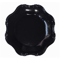 Unique Shaped Plastic Charger Plate with Black Colored