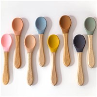 Bpa Free Toddler Weaning Feeding Soft Spoons Infant Silicone Spoons with Wooden Handle