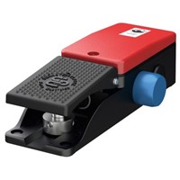 F2 Series Emergency Stop Foot Switch with Cover, 1 Pedal, NO/NC