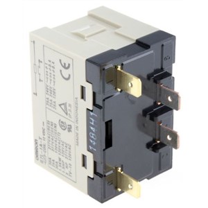 Omron Panel Mount Non-Latching Relay - SPNO, 12V dc Coil, 30A Switching Current