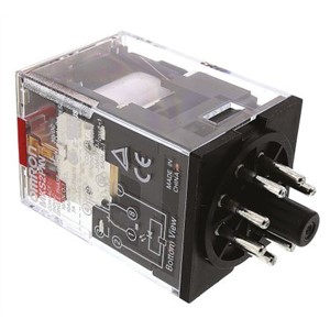 Omron Plug In Non-Latching Relay - DPDT, 110V ac Coil, 10A Switching Current, 2 Pole