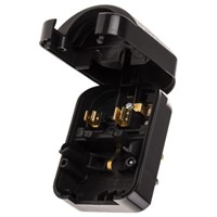 PowerConnections Europe to UK Mains Connector Converter, Rated At 13A