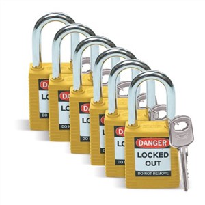 Brady 051346 All Weather Nylon, Steel Padlock 38.5mm