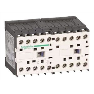 Schneider Electric 3 PoleReversing Contactor - 6 A, 230 V ac Coil, TeSys K, 3 kW