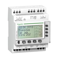 4 Channel Digital DIN Rail Time Switch Measures Days, Hours, Years, 230 V ac